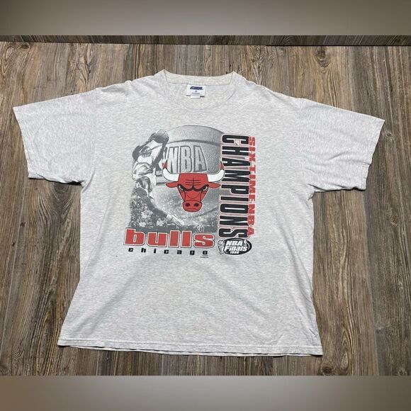 Vintage 1998 CSA Chicago Bulls Six Time NBA Champions NBA Finals T-Shirt XL - Picture 1 of 8